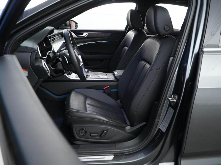 Audi A6 V (C8) Москва  - изображение 11