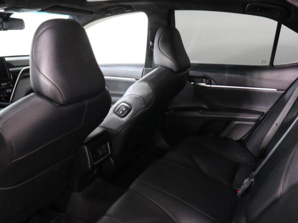 Toyota Camry VIII (XV70) Рестайлинг с пробегом 2023 года, цена 3 550 000 рублей, 67148 км, седан, Автокод Объявления