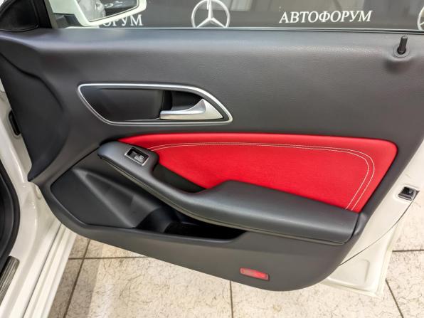 Mercedes-Benz CLA I (C117 X117) с пробегом 2015 года, цена 1 770 000 рублей, 181550 км, седан, Автокод Объявления
