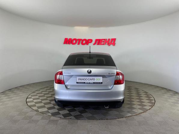 Skoda Rapid I с пробегом 2015 года, цена 989 000 рублей, 139327 км, лифтбек, Автокод Объявления