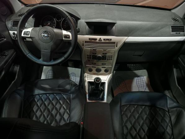 Opel Astra H Рестайлинг с пробегом 2008 года, цена 449 000 рублей, 260000 км, универсал, Автокод Объявления