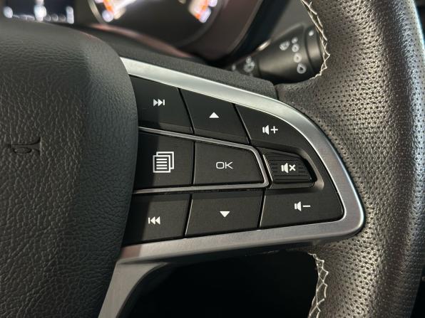 Lada (ВАЗ) Vesta I Рестайлинг (NG) с пробегом 2023 года, цена 1 349 900 рублей, 55626 км, седан, Автокод Объявления