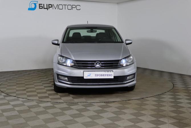 Volkswagen Polo V Рестайлинг с пробегом 2018 года, цена 1 349 990 рублей, 87458 км, седан, Автокод Объявления