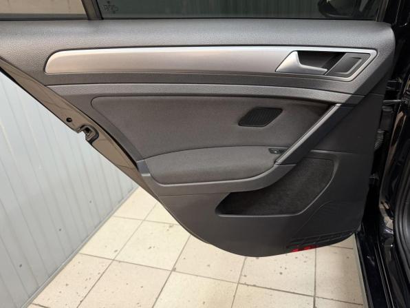 Volkswagen Golf VII с пробегом 2013 года, цена 835 000 рублей, 197837 км, хэтчбек, Автокод Объявления