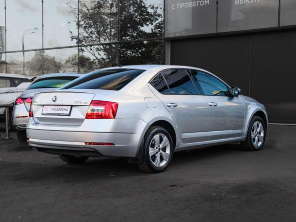 Skoda Octavia III (A7) Рестайлинг с пробегом 2018 года, цена 2 000 000 рублей, 84700 км, лифтбек, Автокод Объявления