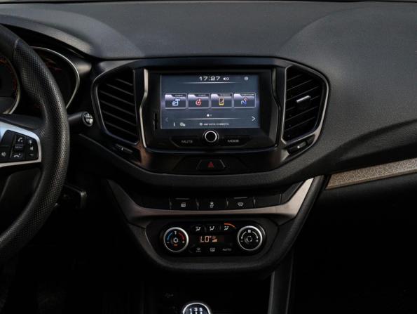 Lada (ВАЗ) Vesta I с пробегом 2018 года, цена 850 000 рублей, 151117 км, седан, Автокод Объявления