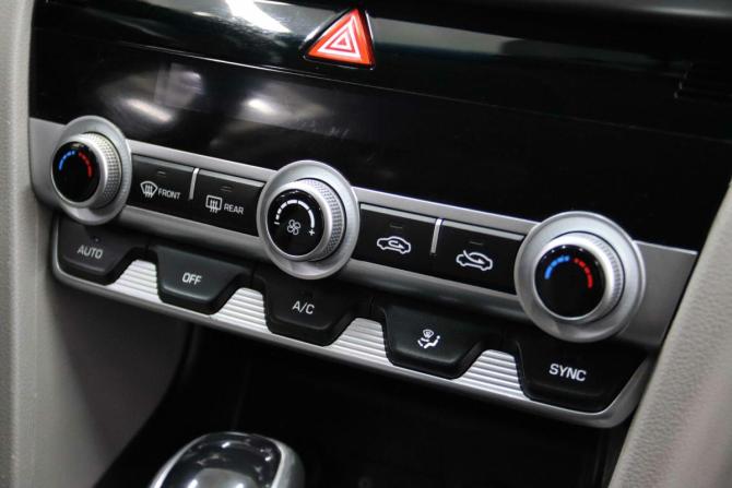 Hyundai Elantra VI (AD) Рестайлинг с пробегом 2019 года, цена 1 480 750 рублей, 110795 км, седан, Автокод Объявления