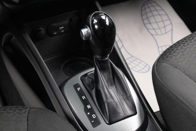 Kia Rio III Рестайлинг с пробегом 2015 года, цена 1 069 000 рублей, 158599 км, седан, Автокод Объявления