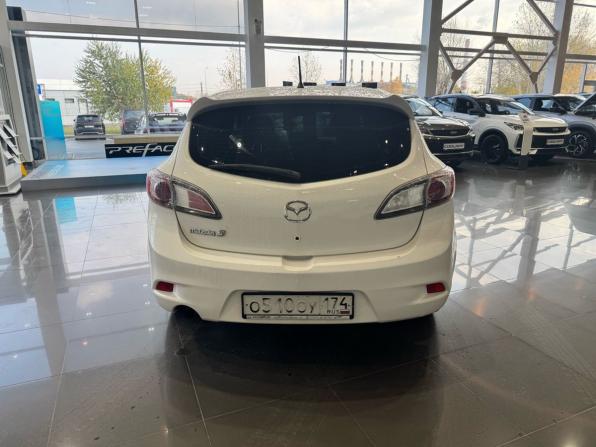 Mazda 3 II (BL) Рестайлинг с пробегом 2012 года, цена 999 000 рублей, 235000 км, хэтчбек, Автокод Объявления