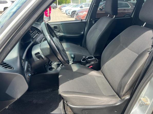 Chevrolet Niva I Рестайлинг с пробегом 2014 года, цена 575 000 рублей, 177424 км, внедорожник, Автокод Объявления