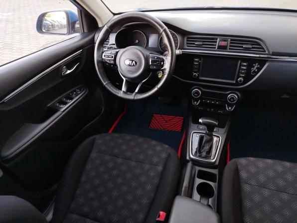 Kia Rio IV с пробегом 2018 года, цена 1 355 000 рублей, 85900 км, седан, Автокод Объявления
