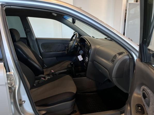 Kia Spectra I Рестайлинг 2 с пробегом 2009 года, цена 329 000 рублей, 303526 км, седан, Автокод Объявления
