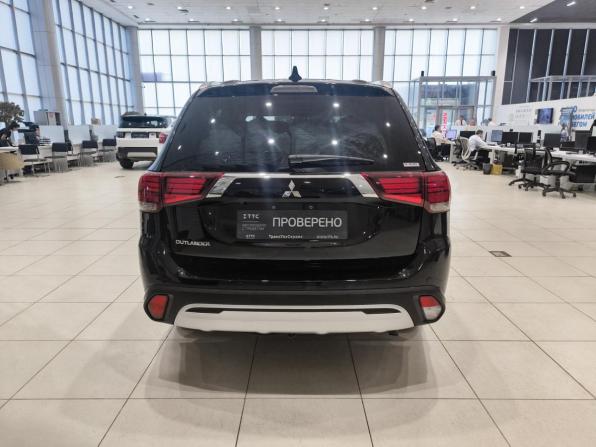 Mitsubishi Outlander III Рестайлинг 3 с пробегом 2021 года, цена 2 740 000 рублей, 91178 км, внедорожник, Автокод Объявления