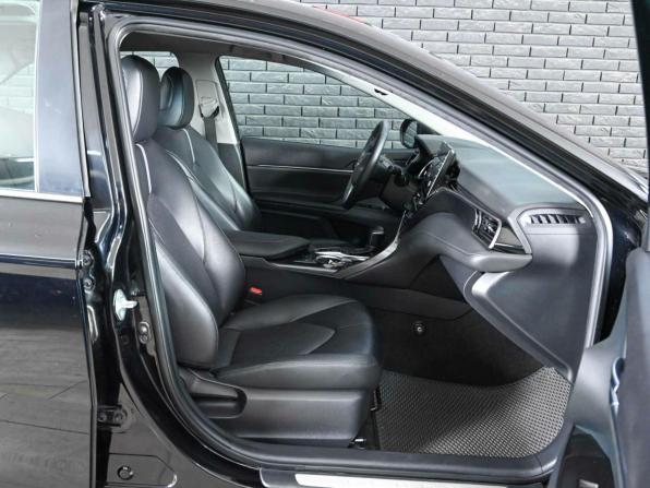 Toyota Camry VIII (XV70) Рестайлинг с пробегом 2021 года, цена 2 815 000 рублей, 69320 км, седан, Автокод Объявления