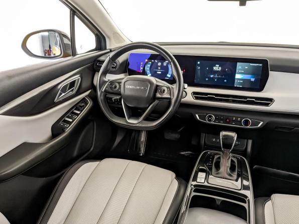 BAIC U5 Plus с пробегом 2023 года, цена 800 000 рублей, 118382 км, седан, Автокод Объявления