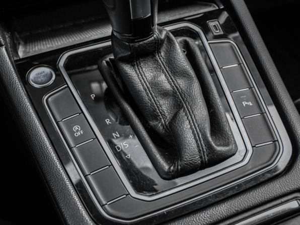 Volkswagen Passat B8 Рестайлинг с пробегом 2020 года, цена 2 199 000 рублей, 117019 км, седан, Автокод Объявления