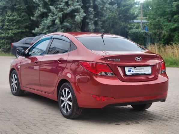 Hyundai Solaris I Рестайлинг с пробегом 2016 года, цена 1 090 000 рублей, 121000 км, седан, Автокод Объявления