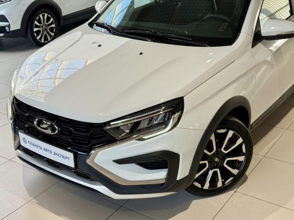 Lada (ВАЗ) Vesta I Рестайлинг (NG) с пробегом 2025 года, цена 1 570 000 рублей, 15274 км, универсал, Автокод Объявления