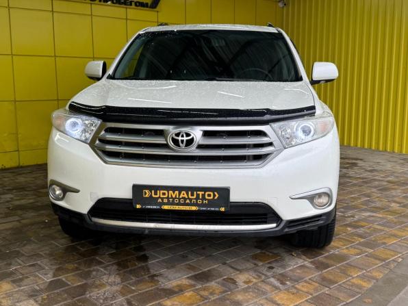 Toyota Highlander II (XU40) Рестайлинг с пробегом 2013 года, цена 1 699 000 рублей, 277000 км, внедорожник, Автокод Объявления