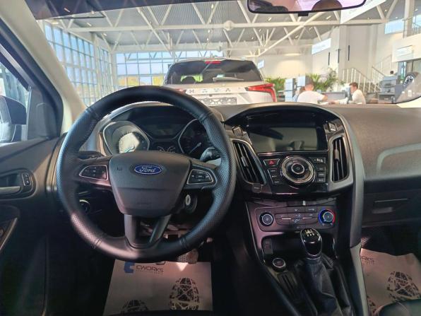 Ford Focus III Рестайлинг с пробегом 2016 года, цена 985 000 рублей, 141344 км, седан, Автокод Объявления