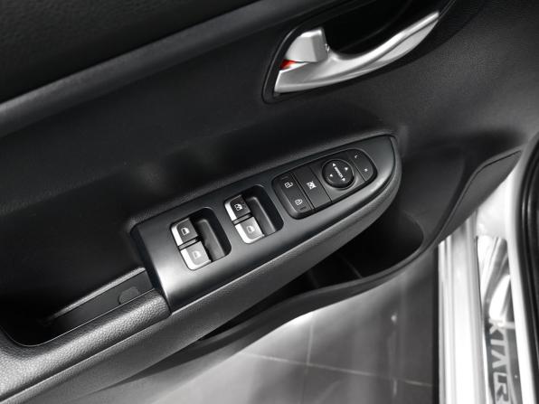 Kia Rio IV с пробегом 2019 года, цена 1 455 000 рублей, 79469 км, седан, Автокод Объявления