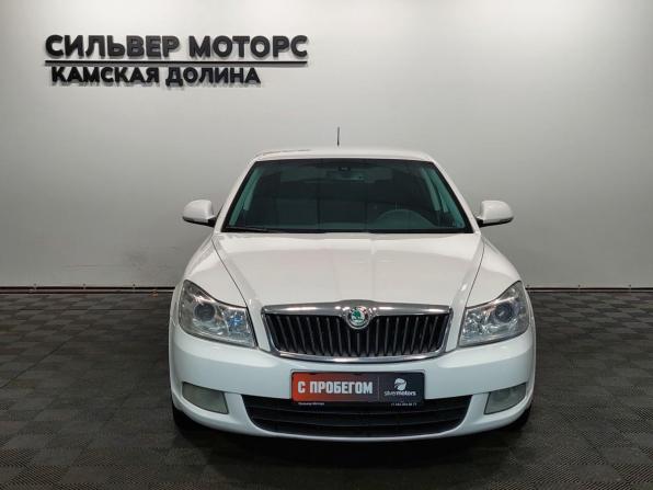 Skoda Octavia II (A5) Рестайлинг с пробегом 2011 года, цена 700 000 рублей, 172000 км, лифтбек, Автокод Объявления