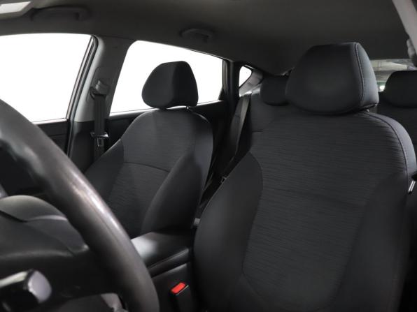 Hyundai Solaris I Рестайлинг с пробегом 2015 года, цена 799 000 рублей, 214430 км, хэтчбек, Автокод Объявления