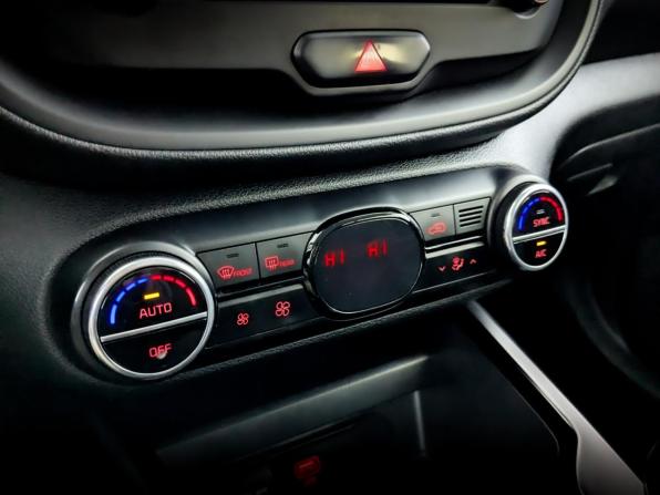 Kia Soul III с пробегом 2022 года, цена 1 950 000 рублей, 43431 км, хэтчбек, Автокод Объявления