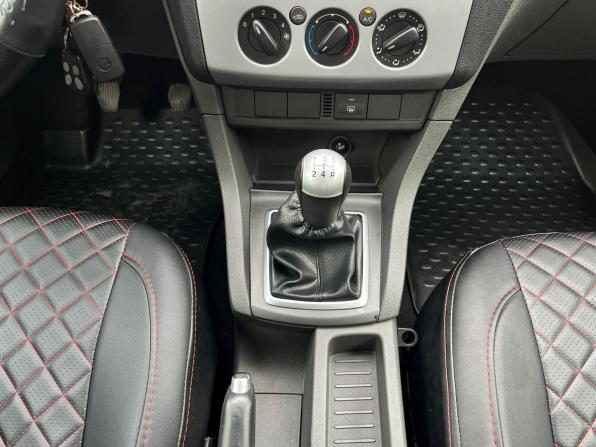 Ford Focus II с пробегом 2006 года, цена 510 000 рублей, 210505 км, седан, Автокод Объявления