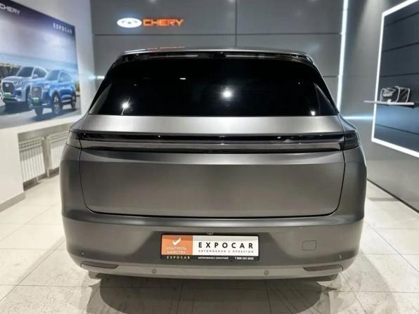 Li Auto (Lixiang) L7 I с пробегом 2024 года, цена 6 490 000 рублей, 30300 км, внедорожник, Автокод Объявления