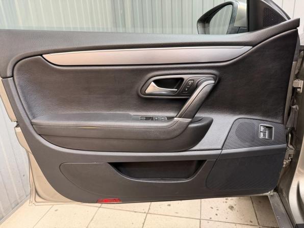 Volkswagen Passat CC I Рестайлинг с пробегом 2012 года, цена 1 179 000 рублей, 125421 км, седан, Автокод Объявления