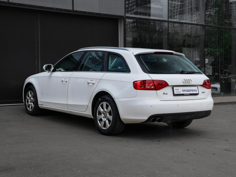 Audi A4 IV (B8) Москва  - изображение 7