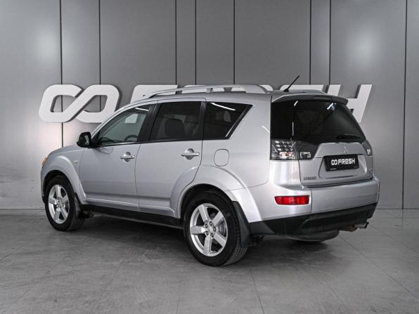 Mitsubishi Outlander II с пробегом 2008 года, цена 949 000 рублей, 310688 км, внедорожник, Автокод Объявления