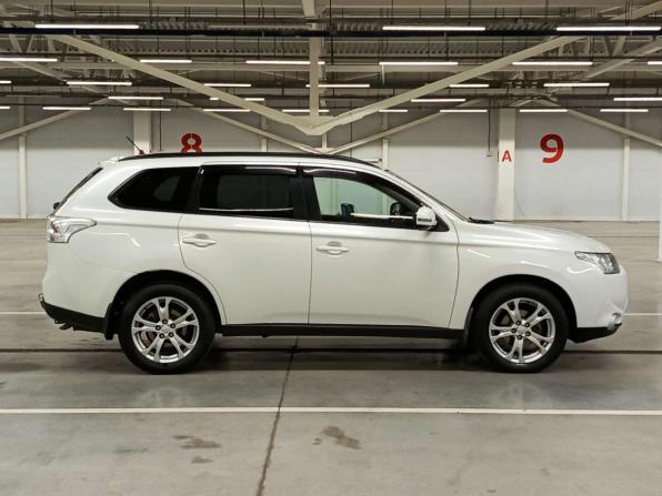 Mitsubishi Outlander III с пробегом 2013 года, цена 1 199 000 рублей, 253868 км, внедорожник, Автокод Объявления