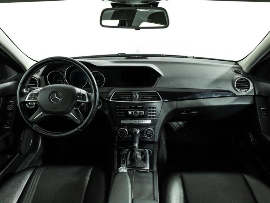 Mercedes-Benz C-Класс III (W204) Рестайлинг Санкт-Петербург  - изображение 14