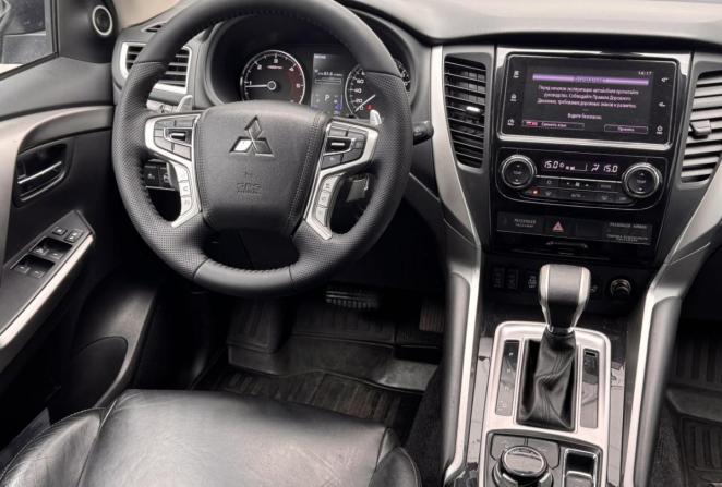 Mitsubishi Pajero Sport III с пробегом 2020 года, цена 2 960 000 рублей, 173336 км, внедорожник, Автокод Объявления