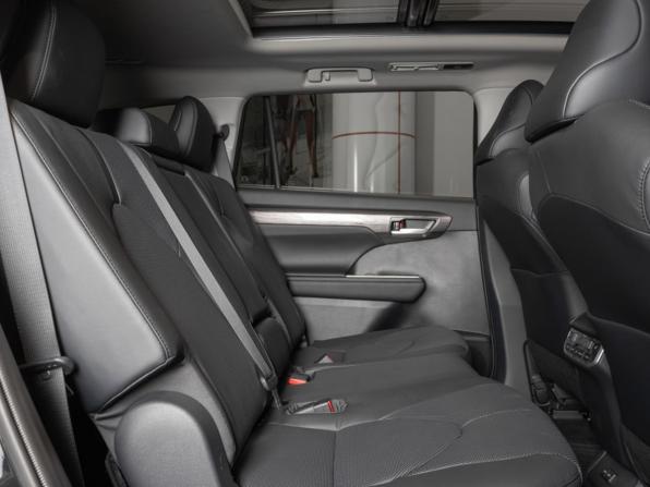 Toyota Highlander IV (XU70) с пробегом 2026 года, цена 5 460 000 рублей, 10 км, внедорожник, Автокод Объявления