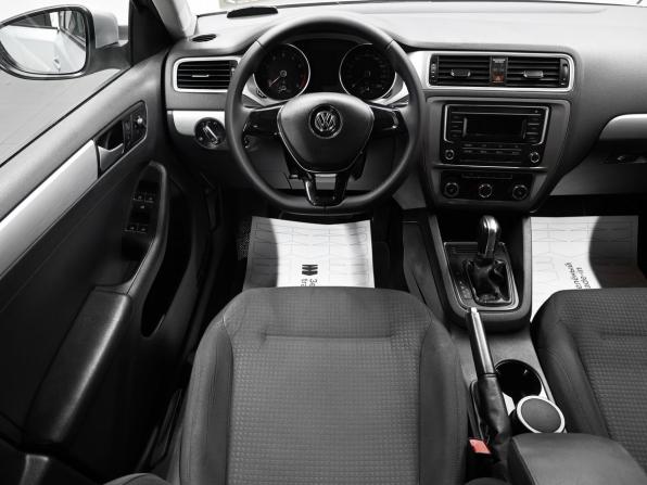 Volkswagen Jetta VI Рестайлинг с пробегом 2018 года, цена 1 650 000 рублей, 66321 км, седан, Автокод Объявления