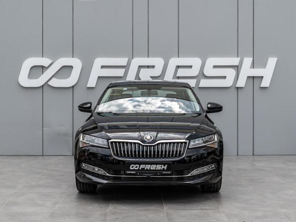 Skoda Superb III Рестайлинг с пробегом 2025 года, цена 3 200 000 рублей, 33 км, лифтбек, Автокод Объявления