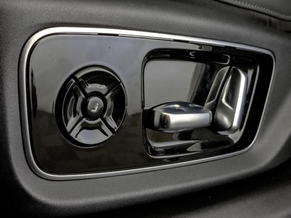 Li Auto (Lixiang) L7 I с пробегом 2023 года, цена 5 850 000 рублей, 41877 км, внедорожник, Автокод Объявления