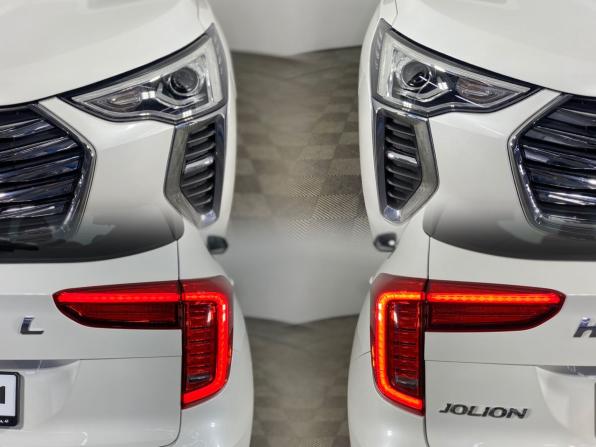 Haval Jolion I Рестайлинг с пробегом 2023 года, цена 1 979 000 рублей, 23523 км, внедорожник, Автокод Объявления