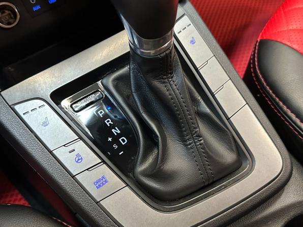 Hyundai Elantra VI (AD) Рестайлинг с пробегом 2020 года, цена 1 260 000 рублей, 167629 км, седан, Автокод Объявления