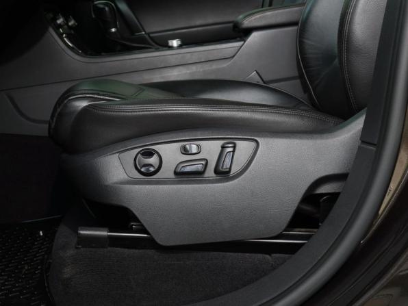 Volkswagen Touareg II Рестайлинг с пробегом 2015 года, цена 2 898 000 рублей, 141556 км, внедорожник, Автокод Объявления