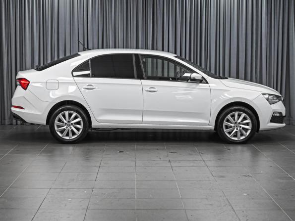Skoda Rapid II с пробегом 2020 года, цена 1 445 000 рублей, 160012 км, лифтбек, Автокод Объявления