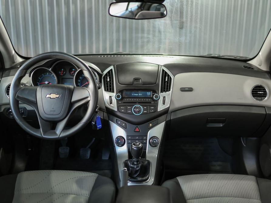 Chevrolet Cruze I Рестайлинг Ижевск  - изображение 8