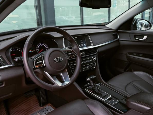 Kia Optima IV Рестайлинг с пробегом 2019 года, цена 1 795 000 рублей, 187753 км, седан, Автокод Объявления