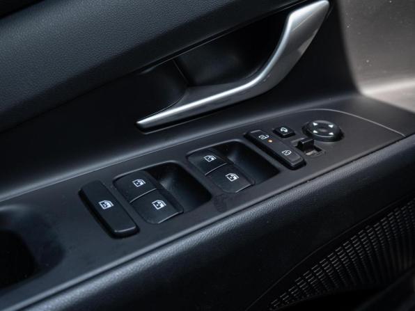 Hyundai Elantra VII (CN7) Рестайлинг с пробегом 2023 года, цена 2 150 000 рублей, 41987 км, седан, Автокод Объявления