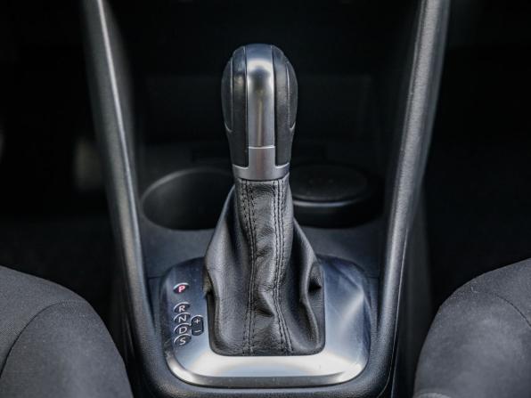 Volkswagen Polo V Рестайлинг с пробегом 2018 года, цена 1 348 000 рублей, 98379 км, седан, Автокод Объявления