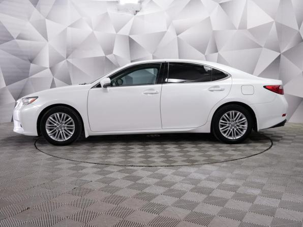 Lexus ES VI с пробегом 2014 года, цена 2 190 000 рублей, 216600 км, седан, Автокод Объявления