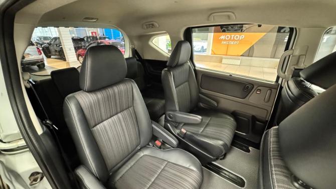 Honda Freed II с пробегом 2019 года, цена 1 610 000 рублей, 40112 км, компактвэн, Автокод Объявления